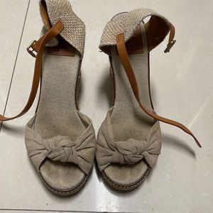 Tory burch plataform